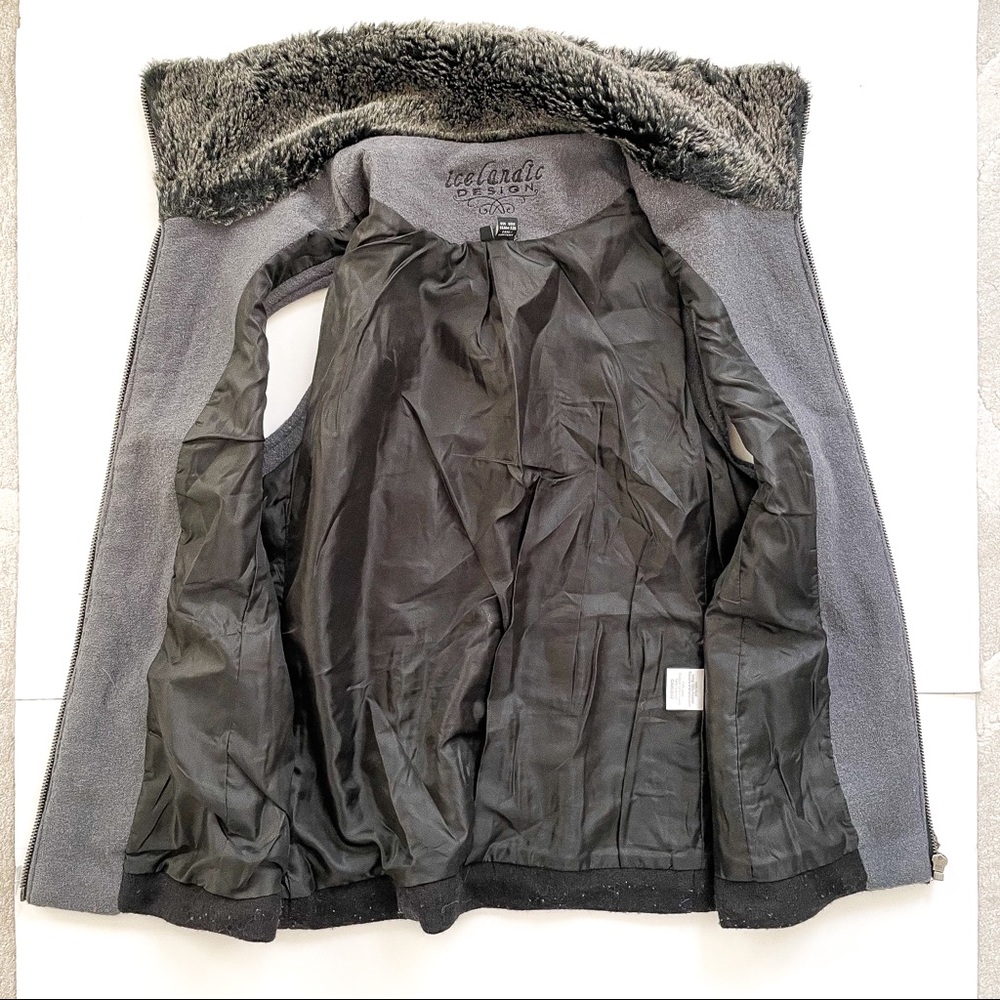 Icelandic Design Gray Wool Vest Women Size Small - Picture 15 of 16